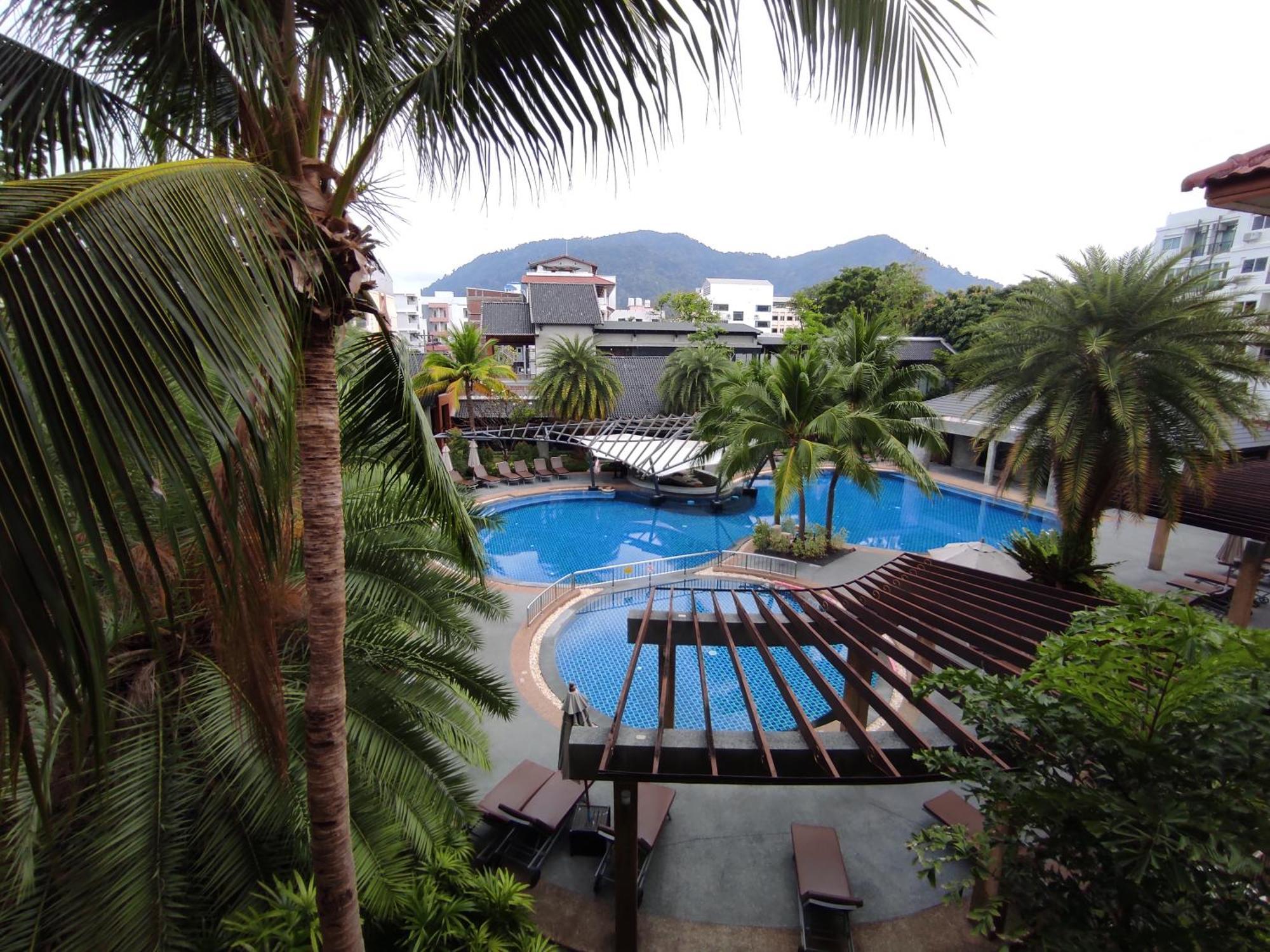 R-Mar Resort And Spa Patong, Phuket Exterior photo