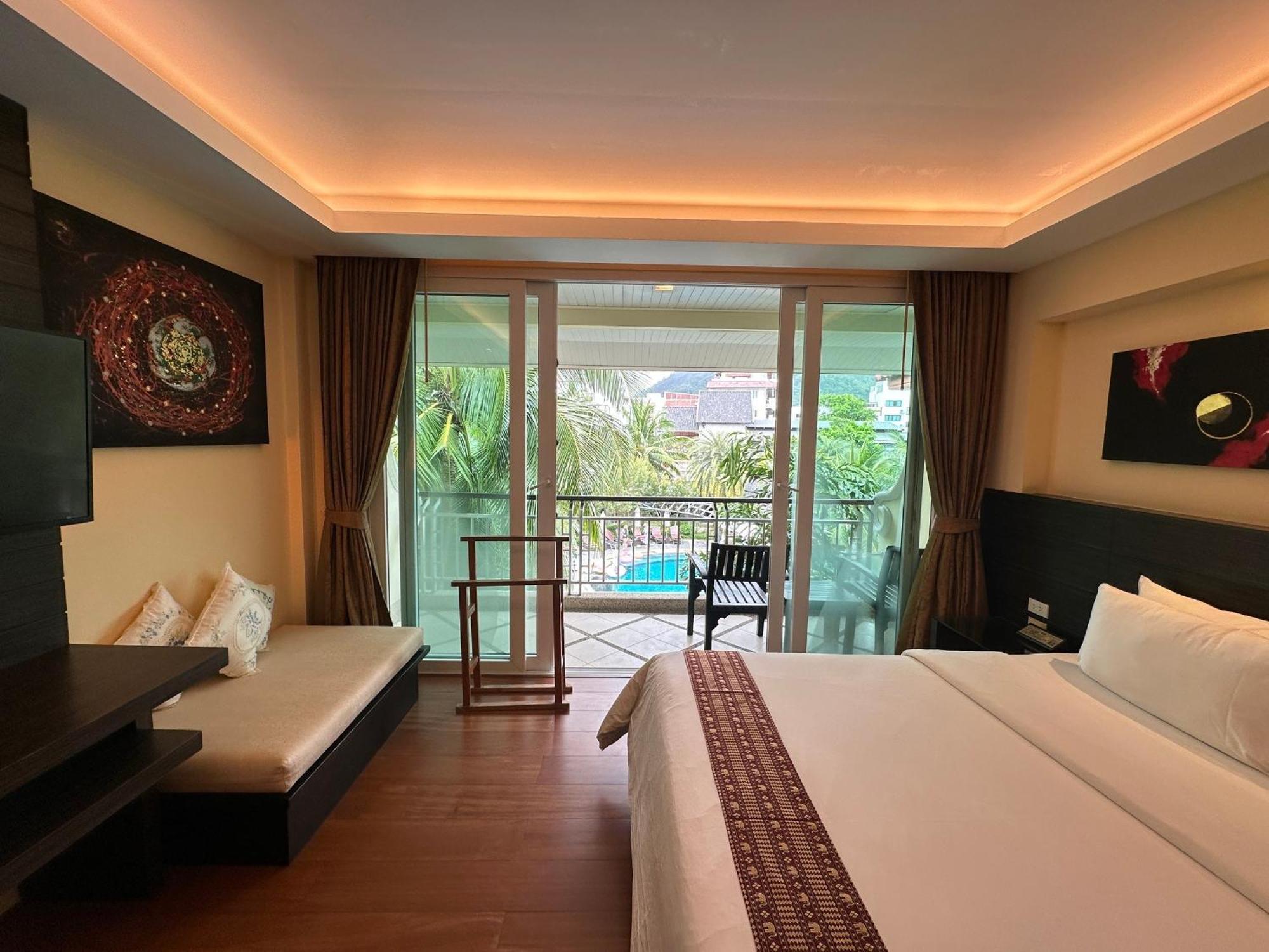 R-Mar Resort And Spa Patong, Phuket Exterior photo